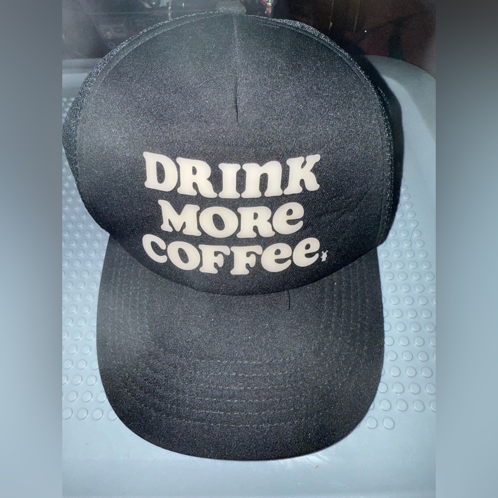 Dutch bros hat